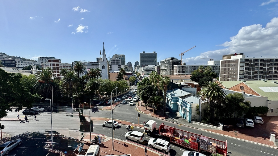 To Let 2 Bedroom Property for Rent in Gardens Western Cape